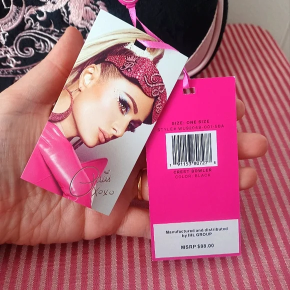 Paris Hilton Purse - Picture 5 of 13